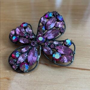 Vintage brooch art deco